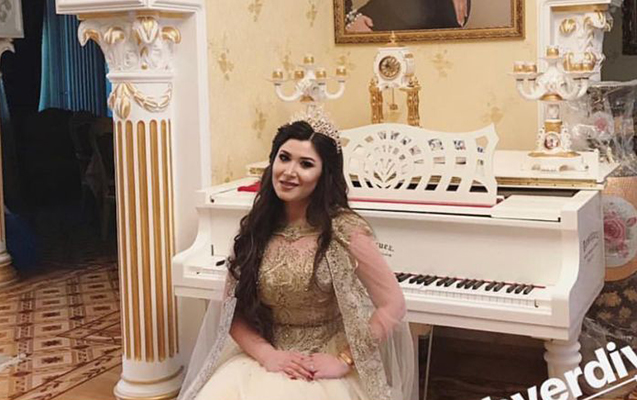 konul-kerimova-qizina-xina-etdi